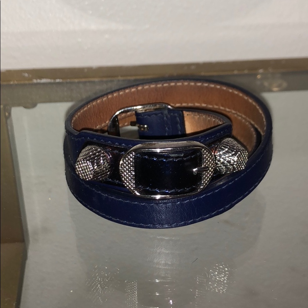 Balenciaga navy leather bracelet SHW. pre-loved!